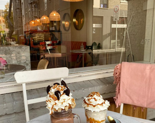 Frenchie Café